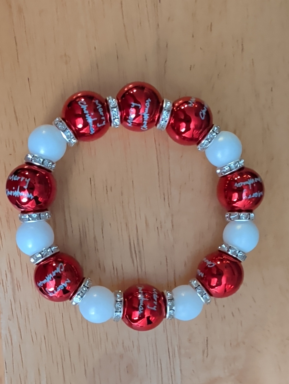 Festive Red merry Christmas and White Beaded Stretch Bracelet NWOT